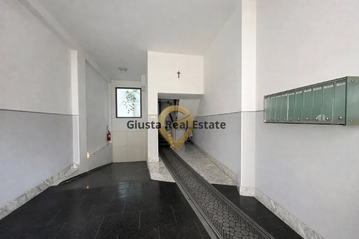 Appartamento in vendita a Brindisi, Zona Centro - foto 4