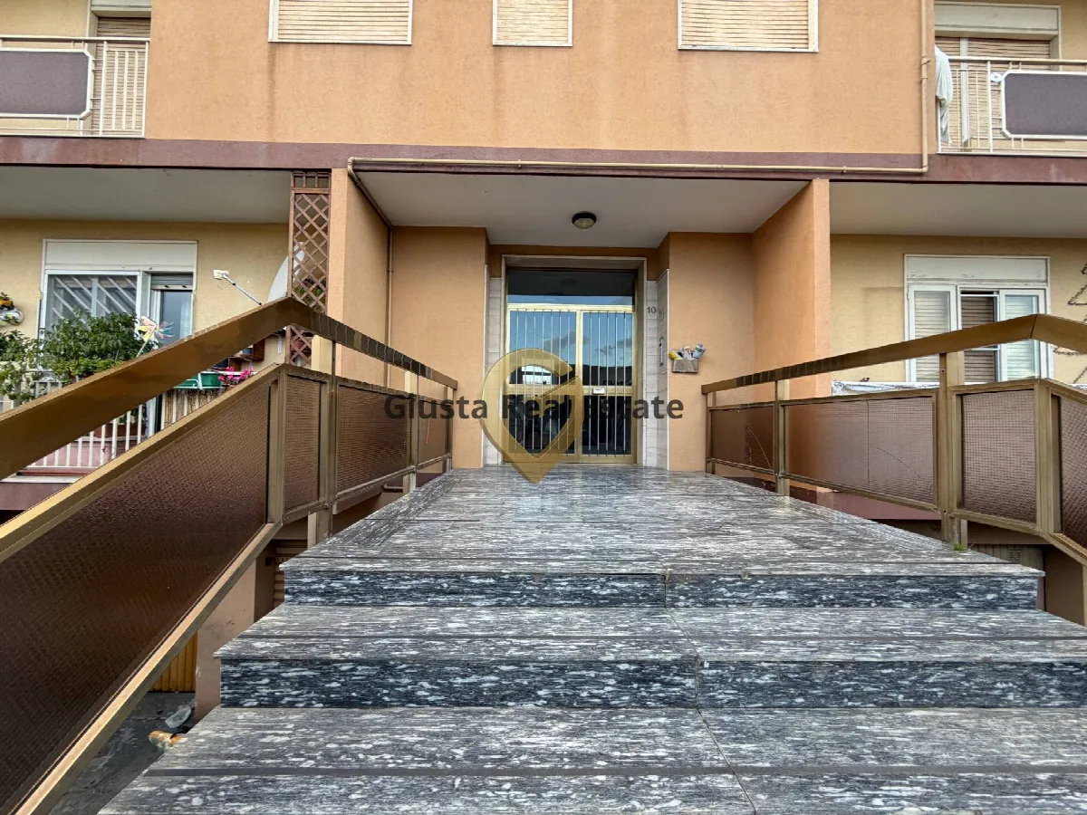 Appartamento in vendita a Brindisi, S. Chiara - foto 1