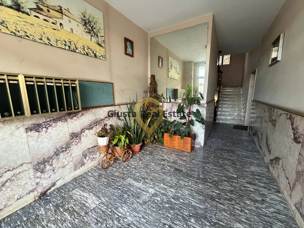 Appartamento in vendita a Brindisi, S. Chiara - foto 2