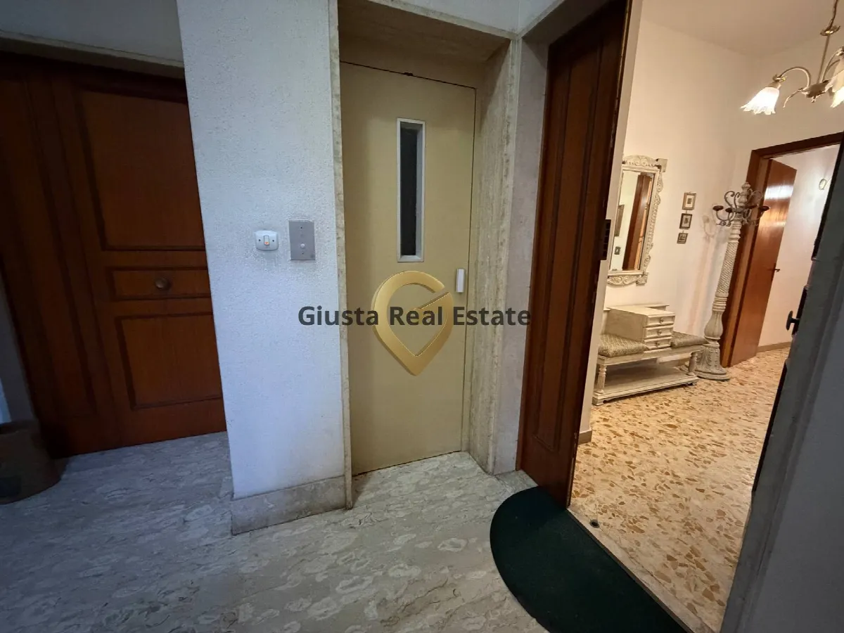 Appartamento in vendita a Brindisi, S. Chiara - foto 3