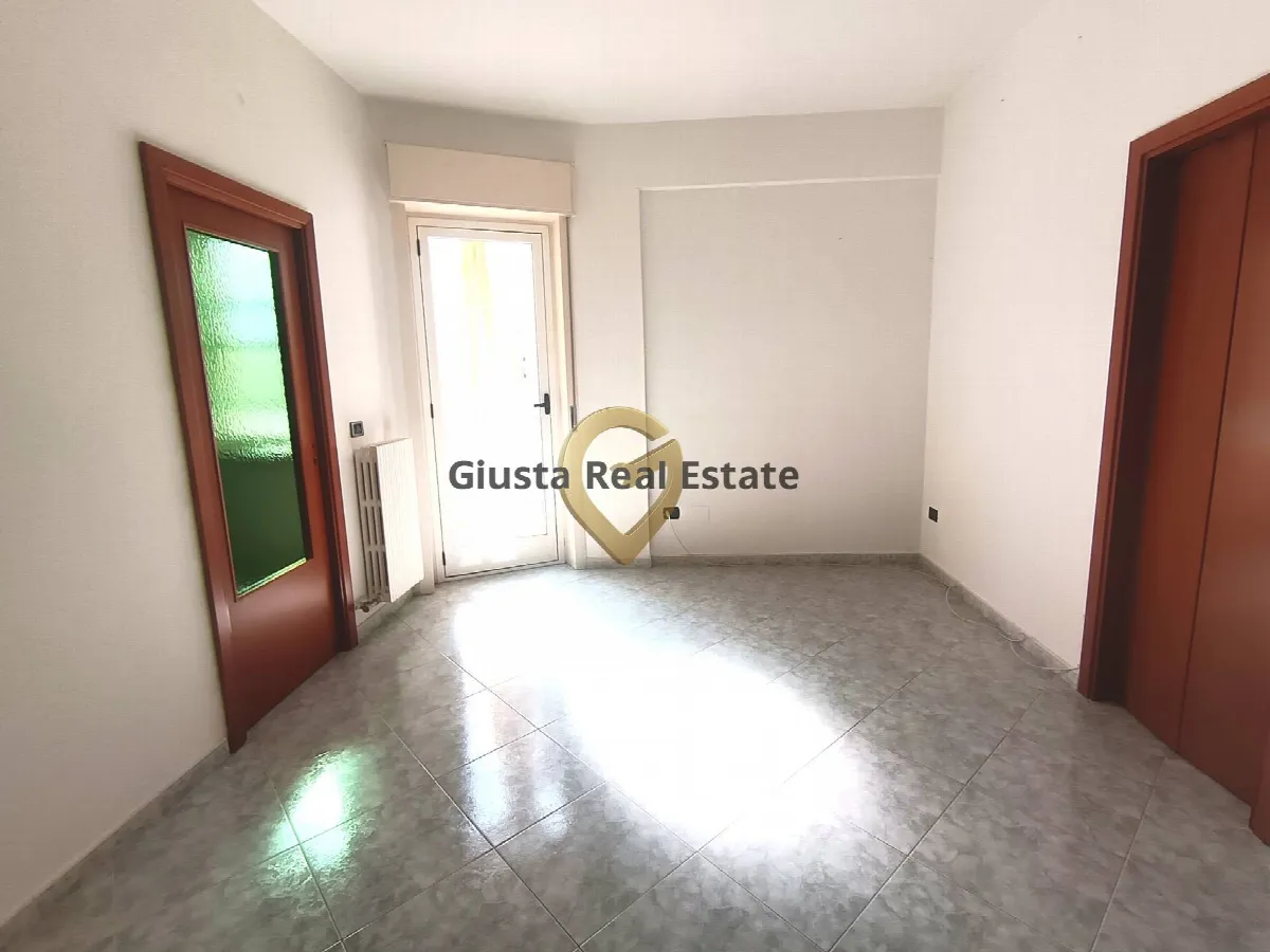 Appartamento in vendita a Brindisi, S. Chiara - foto 4