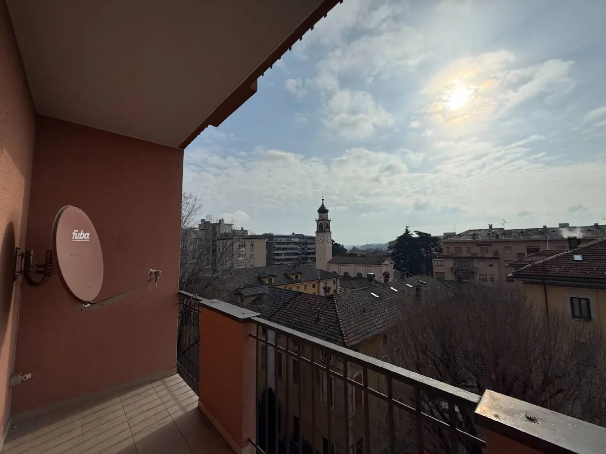 Appartamento in vendita a Varese, Centro - foto 9