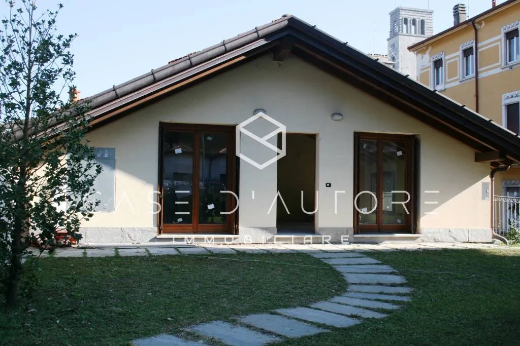 Appartamento con giardino in vendita a Varese, Centro - foto 2