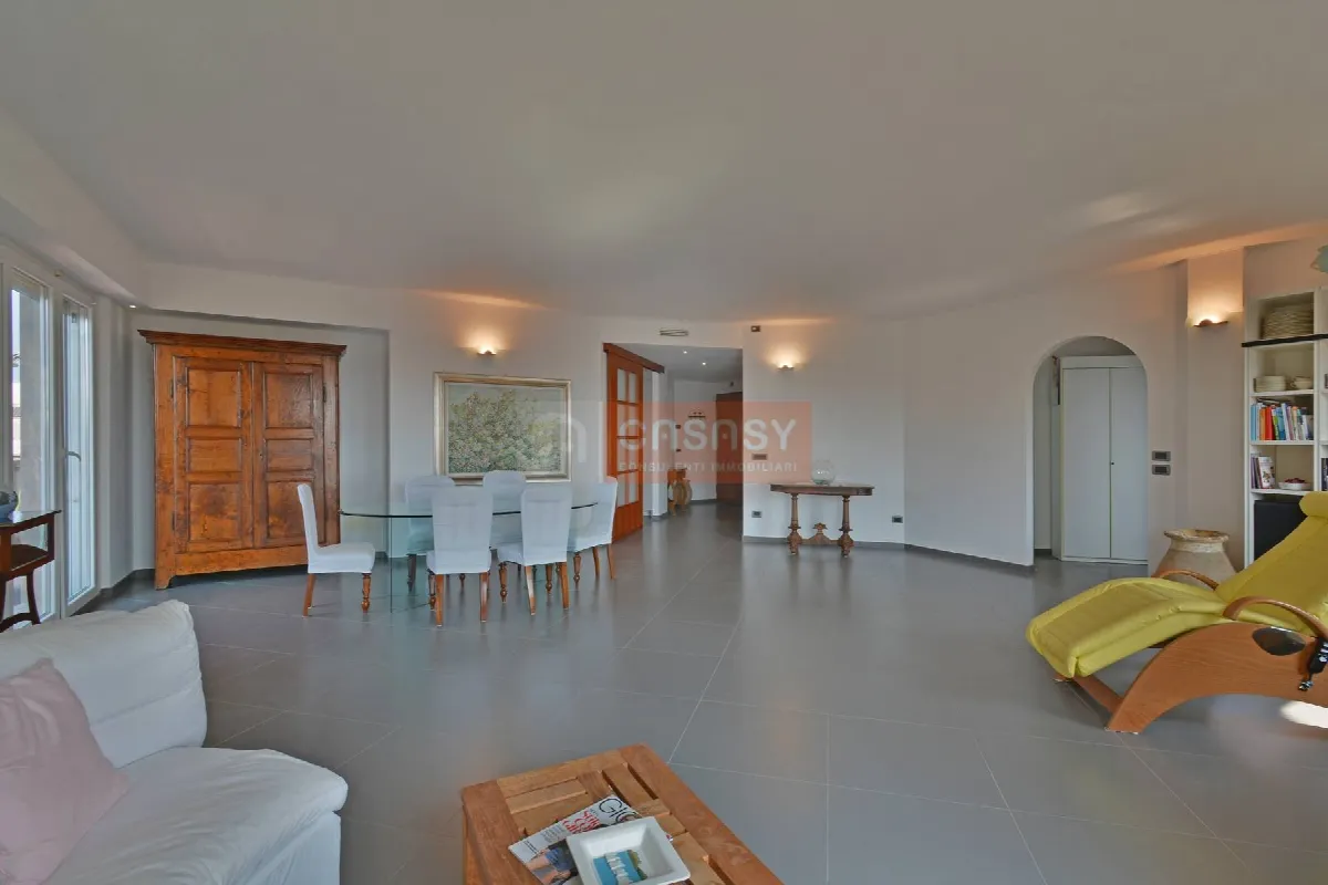 Appartamento in vendita a Albenga, Centrale - foto 4
