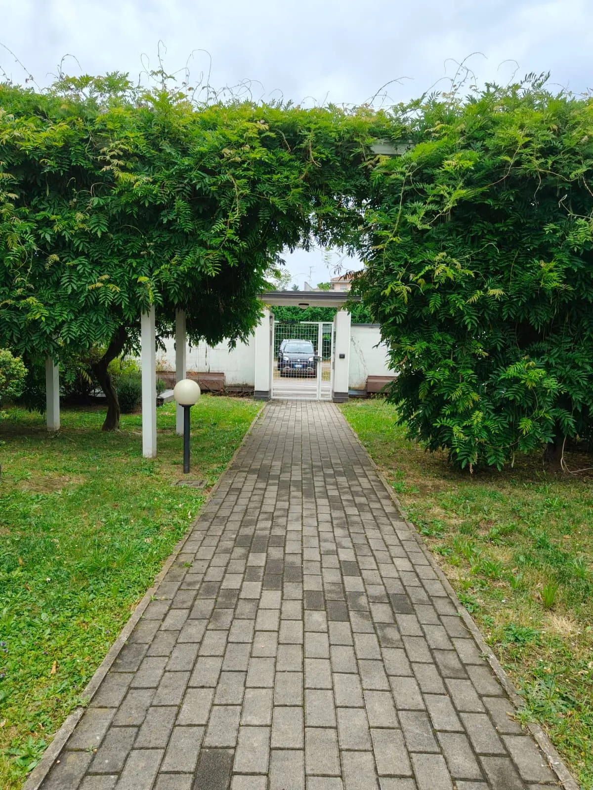 Appartamento in vendita a Gallarate, Arnate - foto 2