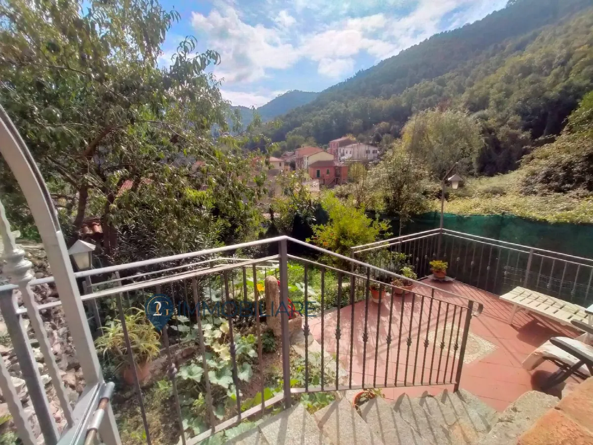 Appartamento in vendita a La Spezia, Biassa - foto 9