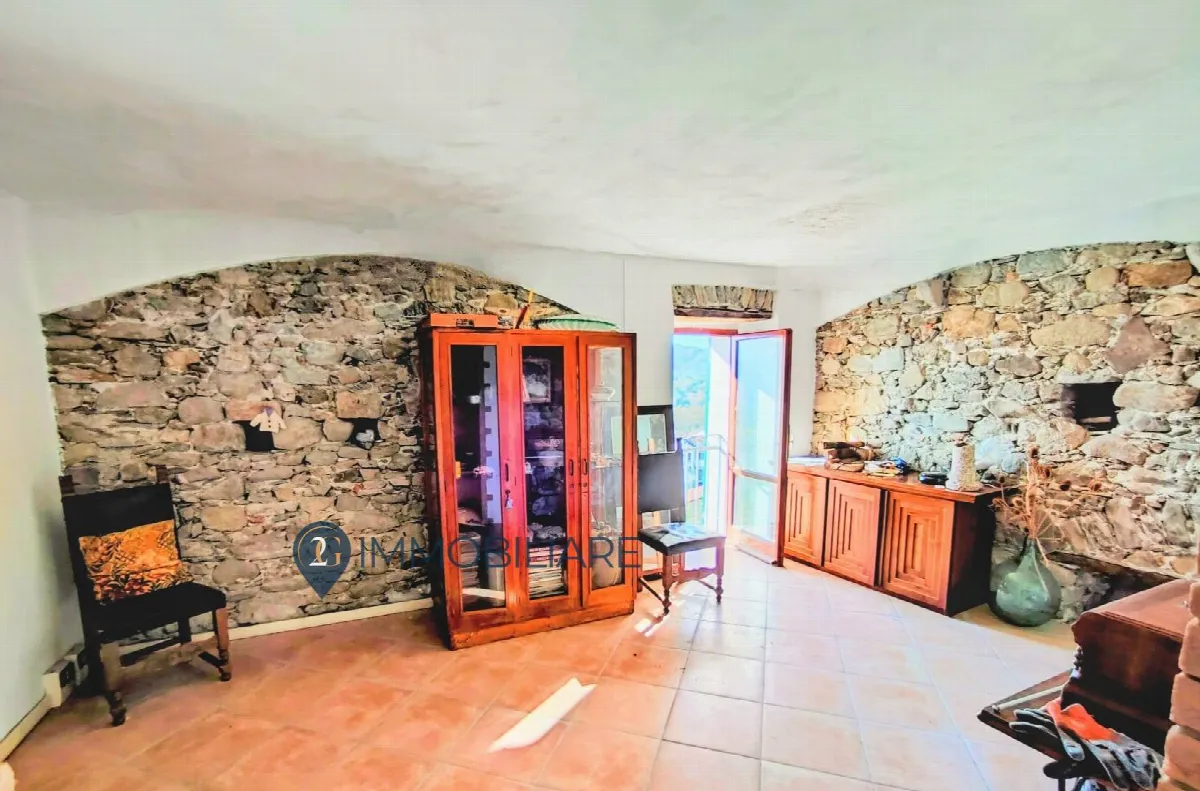 Appartamento in bifamiliare in vendita a Beverino, Castiglione Vara - foto 2