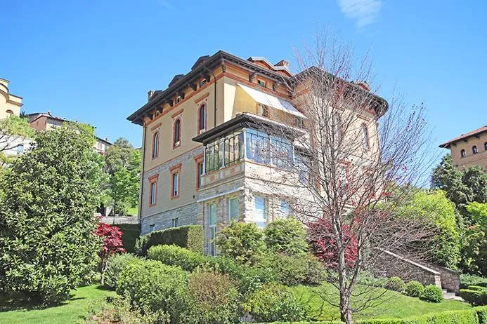 Appartamento in vendita a Bergamo, Centrale - foto 2