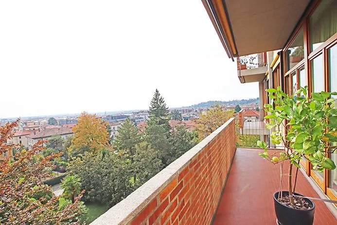 Appartamento in vendita a Bergamo, Centrale - foto 2