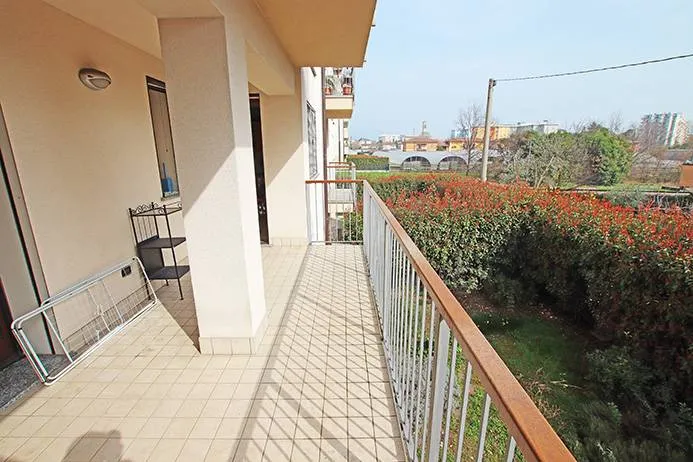 Appartamento in vendita a Bergamo, Villaggio Sposi - foto 3
