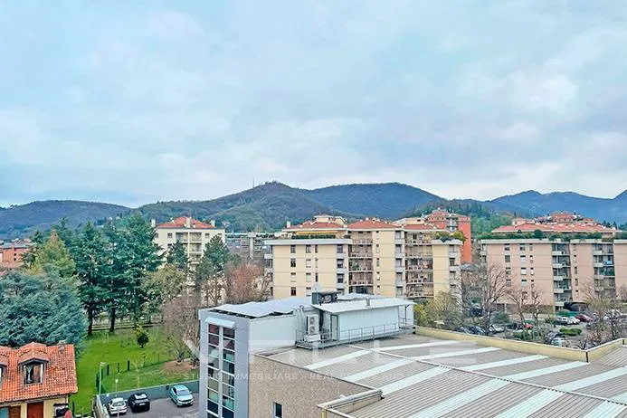 Attico in vendita a Bergamo, Redona - foto 2