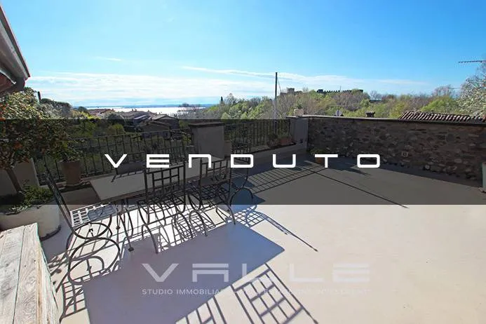 Attico in vendita a Padenghe sul Garda - foto 1