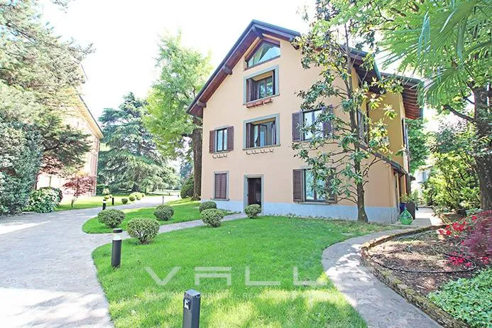 Appartamento in vendita a Bergamo, Centrale - foto 2