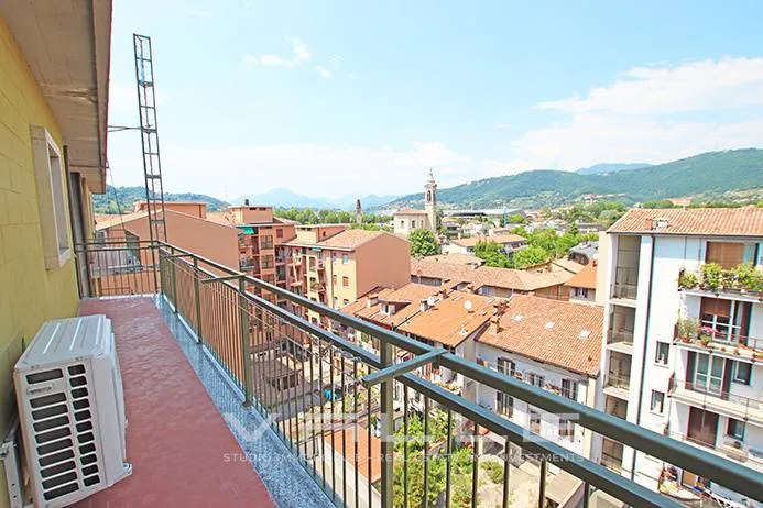 Appartamento in vendita a Bergamo, Centrale - foto 4