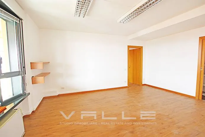 Appartamento in vendita a Bergamo, Centrale - foto 4