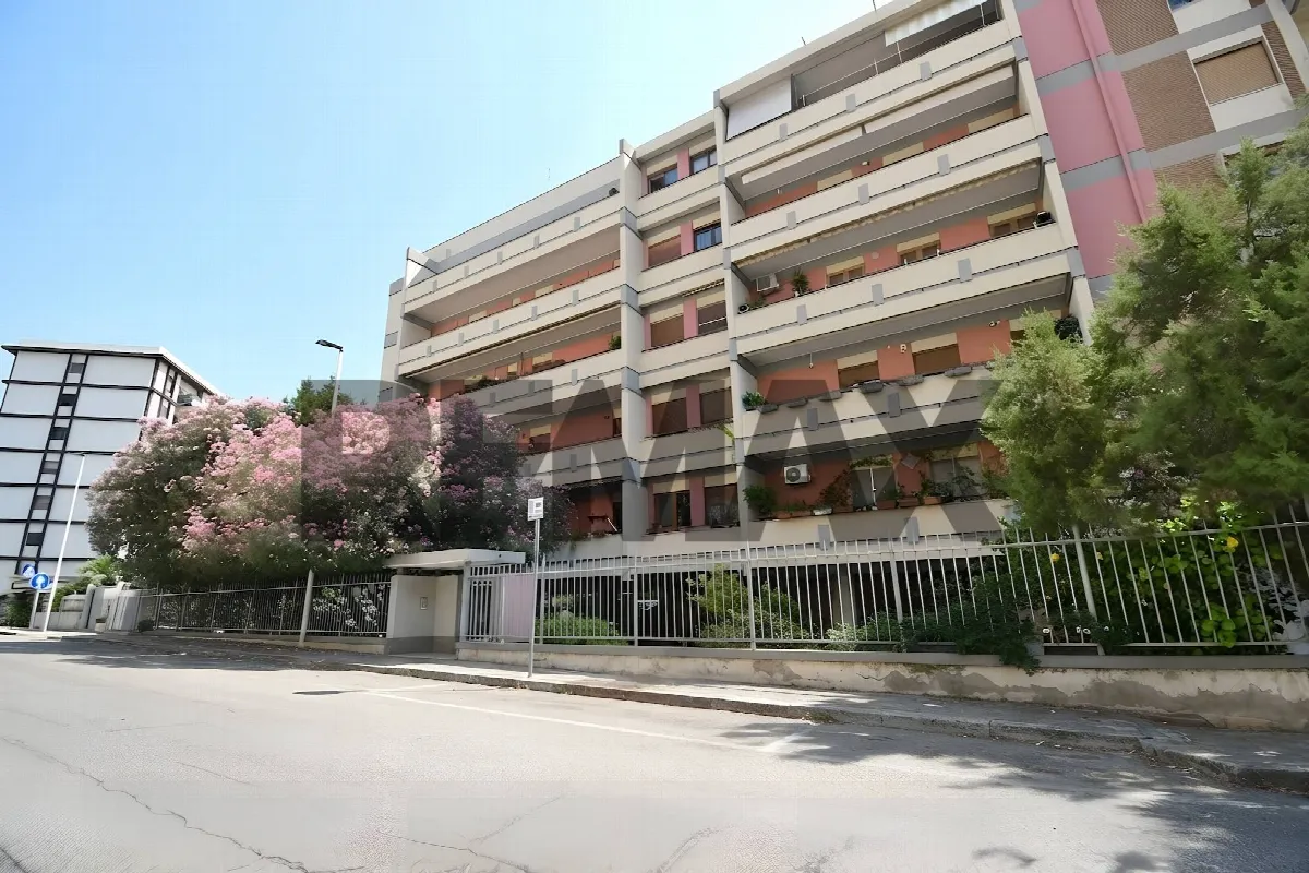 Appartamento in vendita a Cagliari, Monte Urpinu - foto 1
