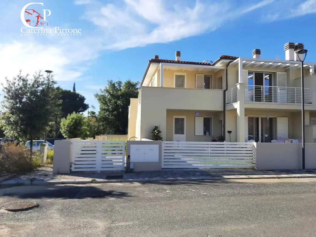 Appartamento indipendente in vendita a Cecina, Cecina Mare - foto 3