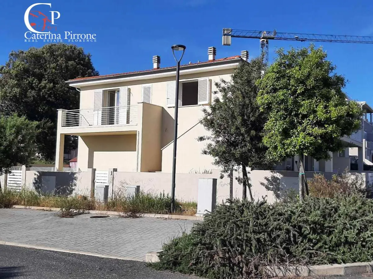 Appartamento indipendente in vendita a Cecina, Cecina Mare - foto 6