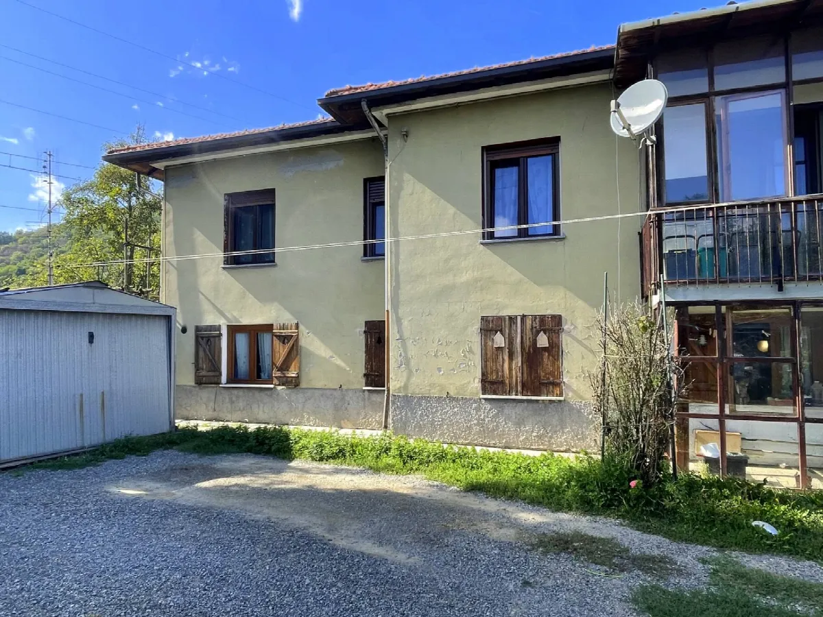 Appartamento in vendita a Cairo Montenotte, Passeggeri - foto 1