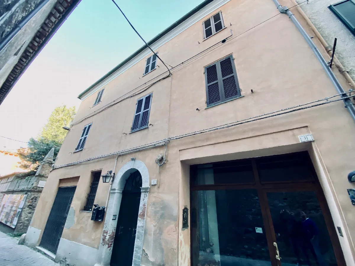 Appartamento in vendita a Fabriano, CENTRO STORICO - foto 2