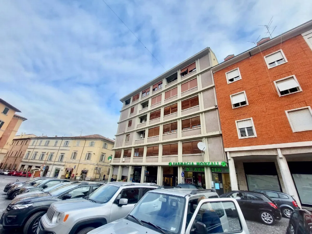 Appartamento in vendita a Fabriano, CENTRO STORICO - foto 2
