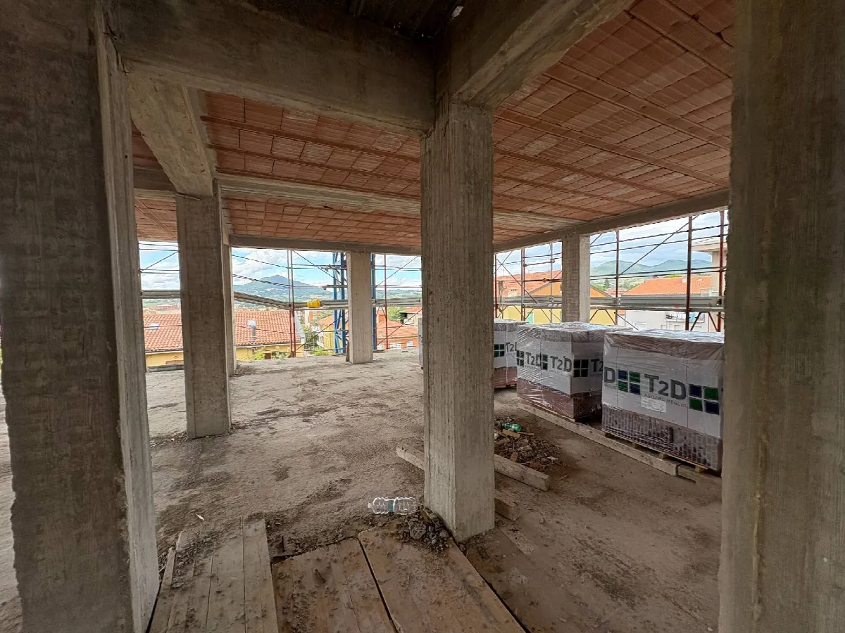 Appartamento in vendita a Fabriano, SEMI PERIFERIA - foto 8