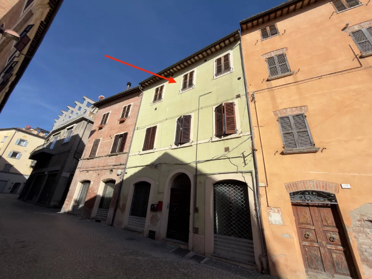 Appartamento in vendita a Fabriano, CENTRO STORICO - foto 2