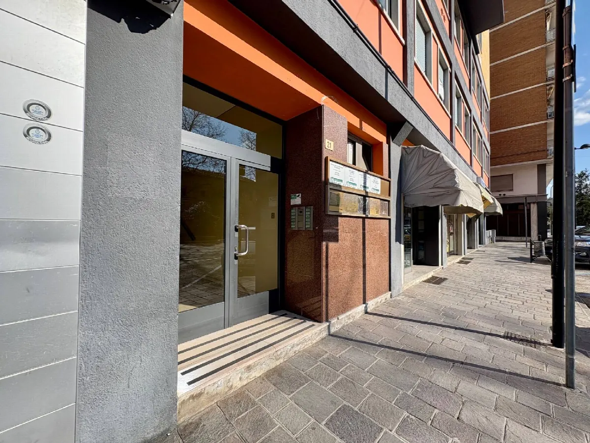 Appartamento in vendita a Fabriano, SEMI PERIFERIA - foto 4