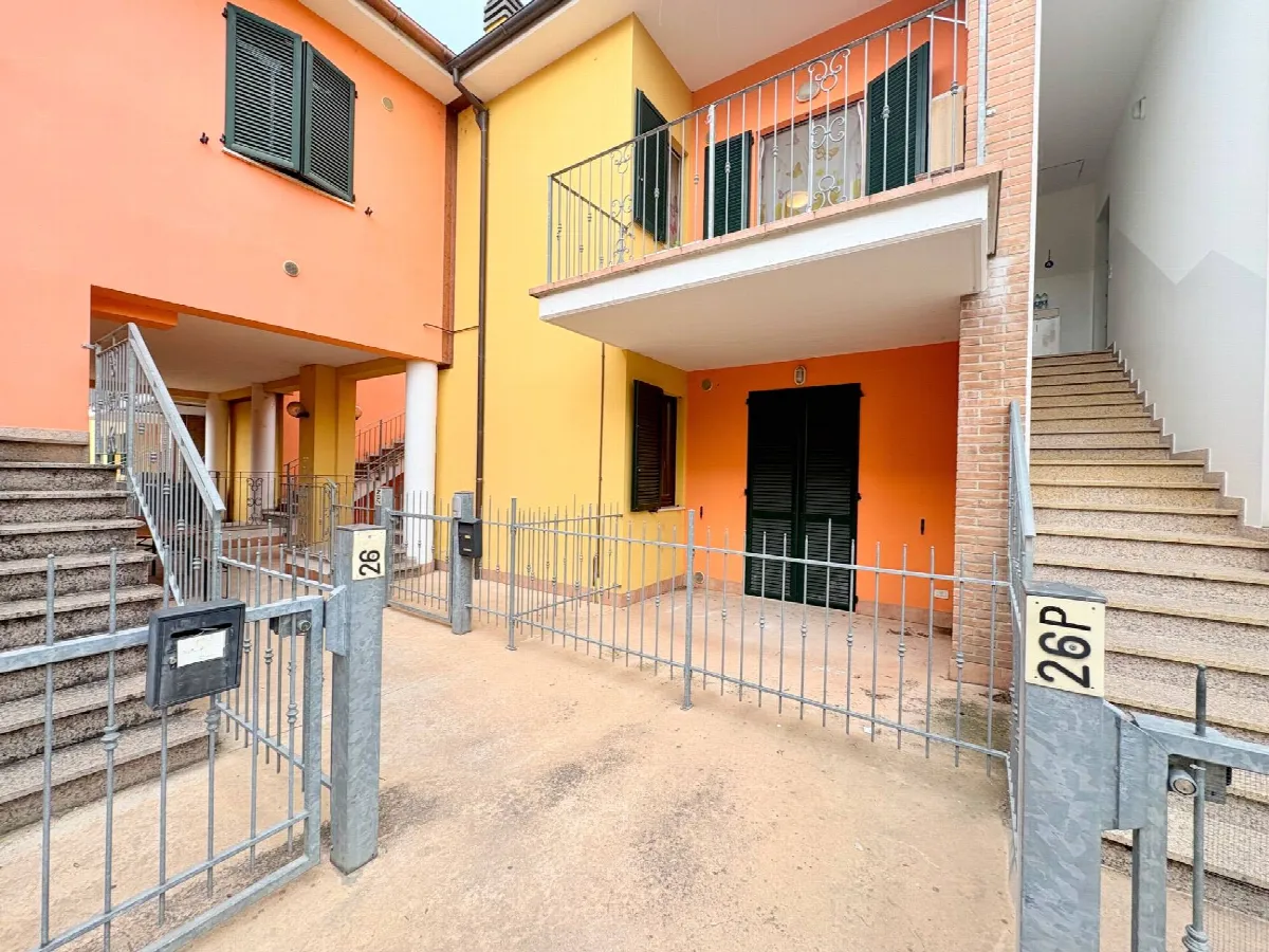 Appartamento in vendita a Fabriano, FRAZIONI - foto 1
