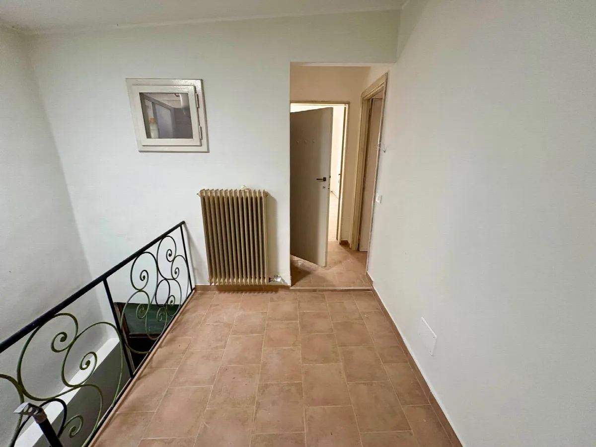 Appartamento in vendita a Cerreto d'Esi - foto 7