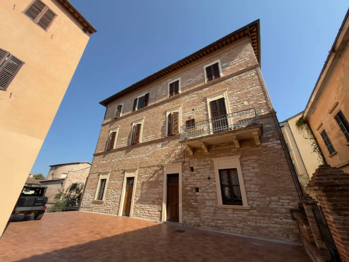 Appartamento in vendita a Fabriano, CENTRO STORICO - foto 7
