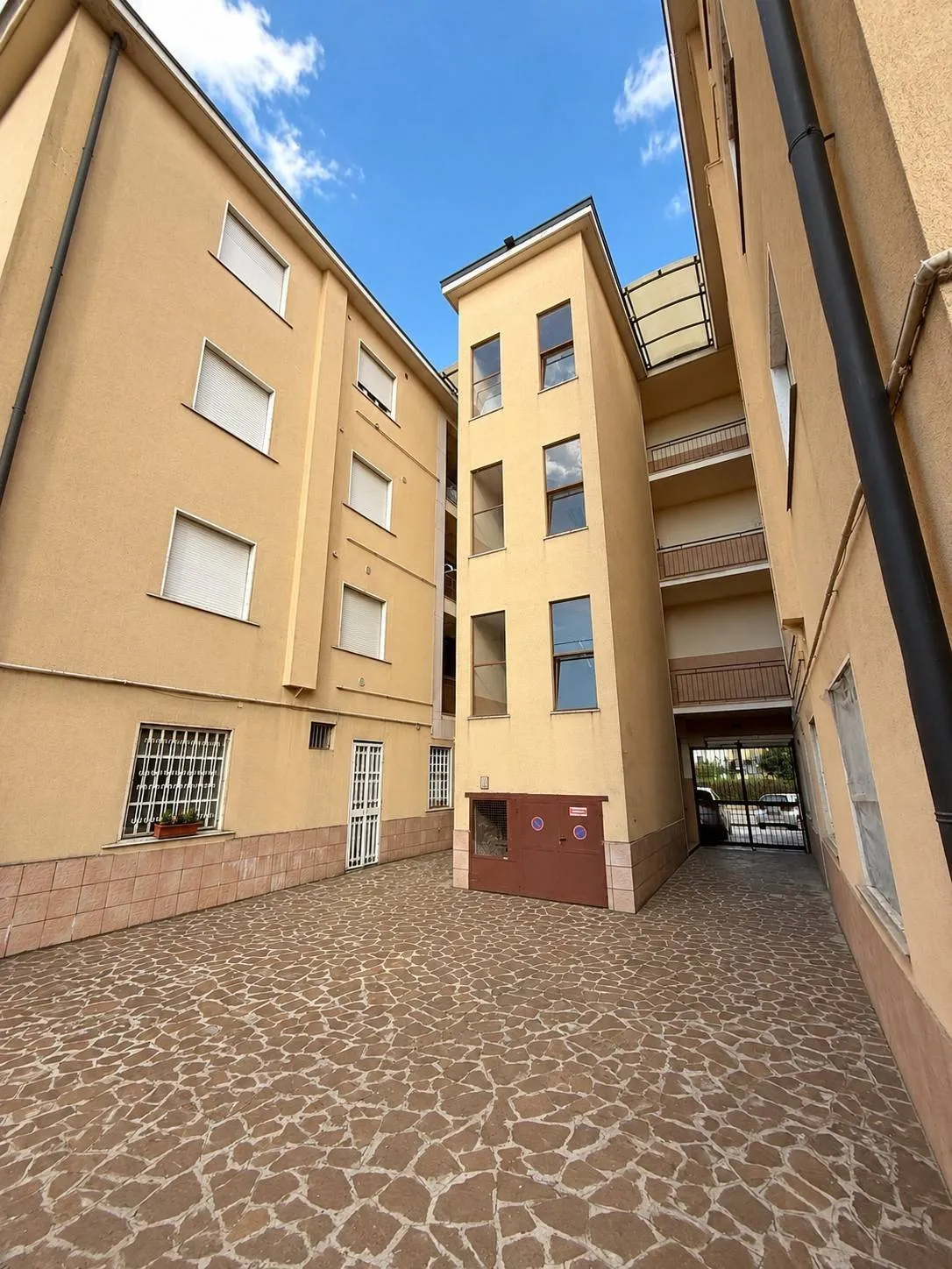 Appartamento in vendita a Bonate Sotto - foto 2