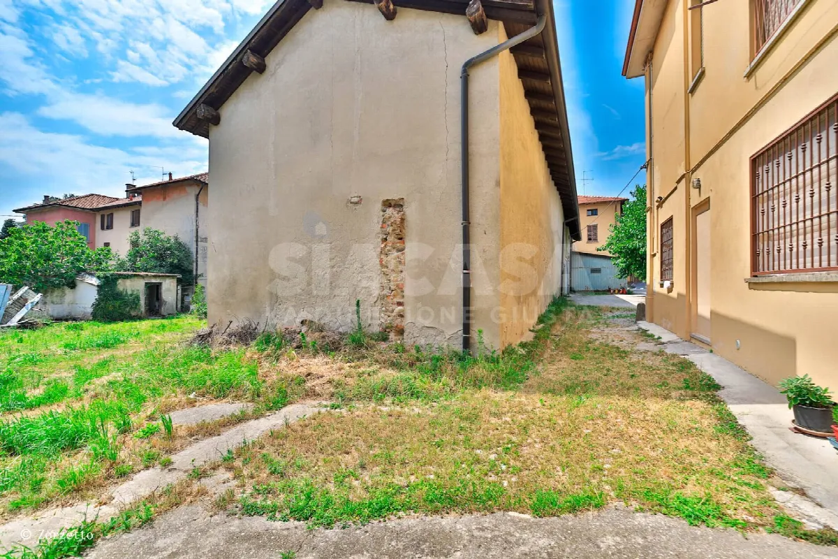 Rustico casale in vendita a Bernareggio - foto 10
