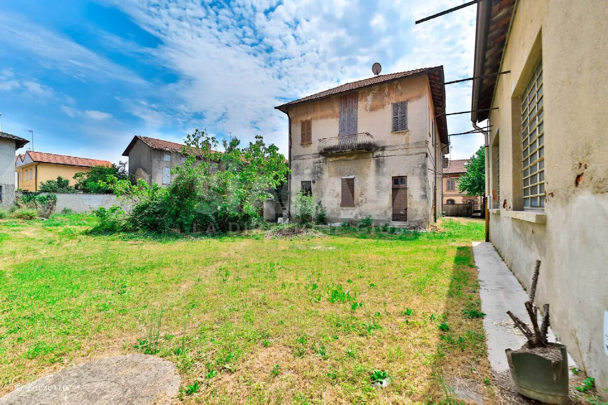 Rustico casale in vendita a Bernareggio - foto 5