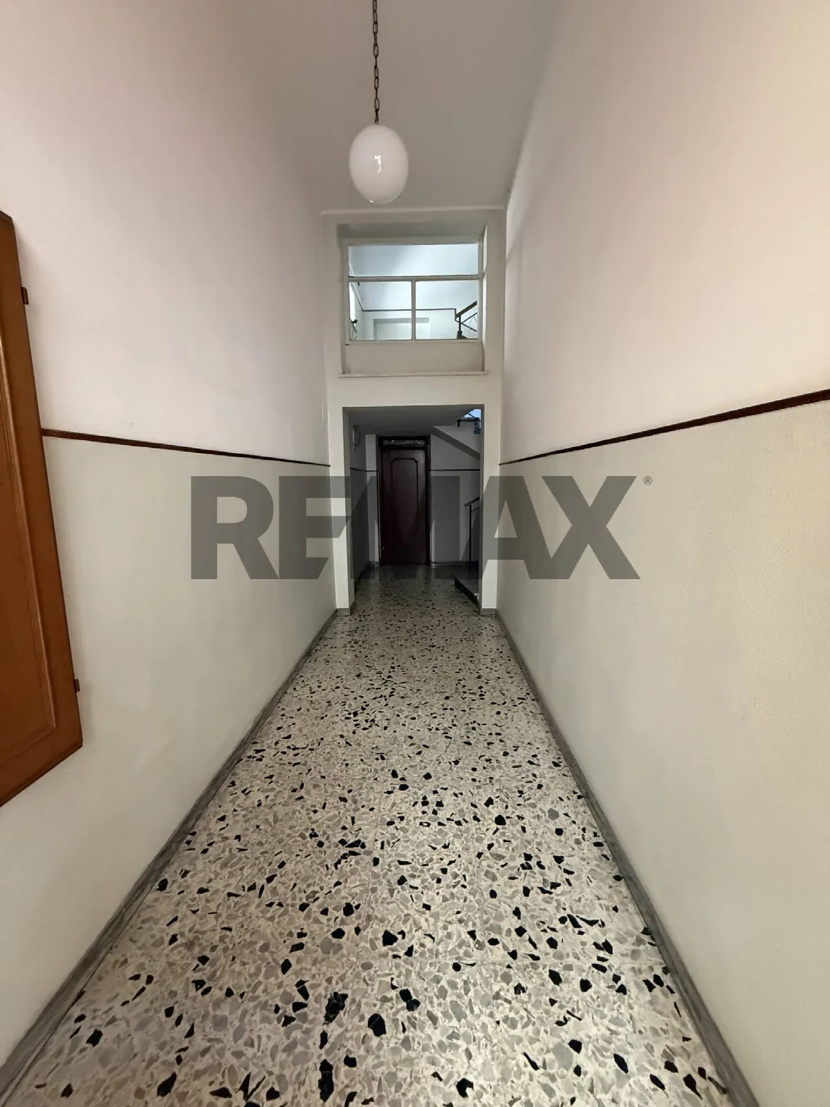 Appartamento in vendita a Pomezia, Centro - foto 2
