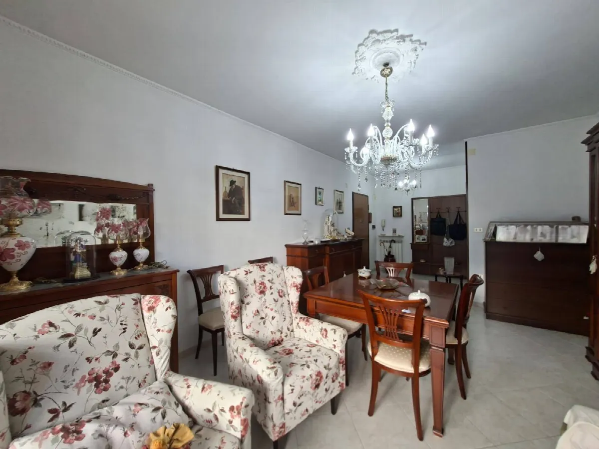 Appartamento in vendita a Caserta, Centro - foto 3