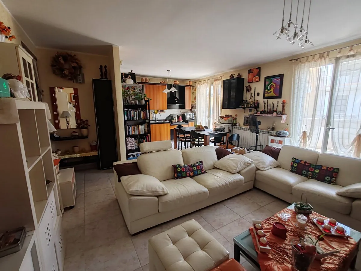 Appartamento in vendita a Floridia - foto 1