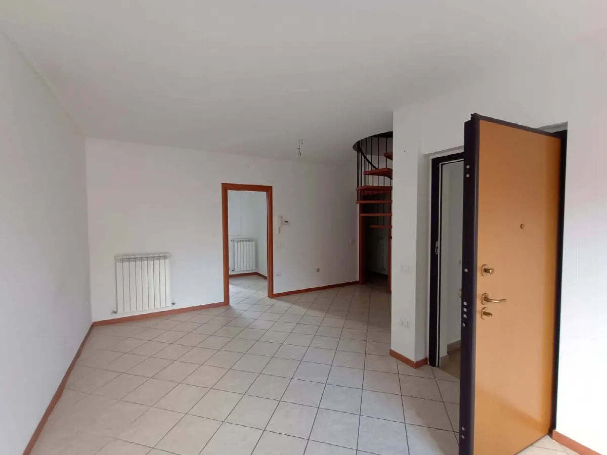 Appartamento in vendita a Terre Roveresche - foto 1