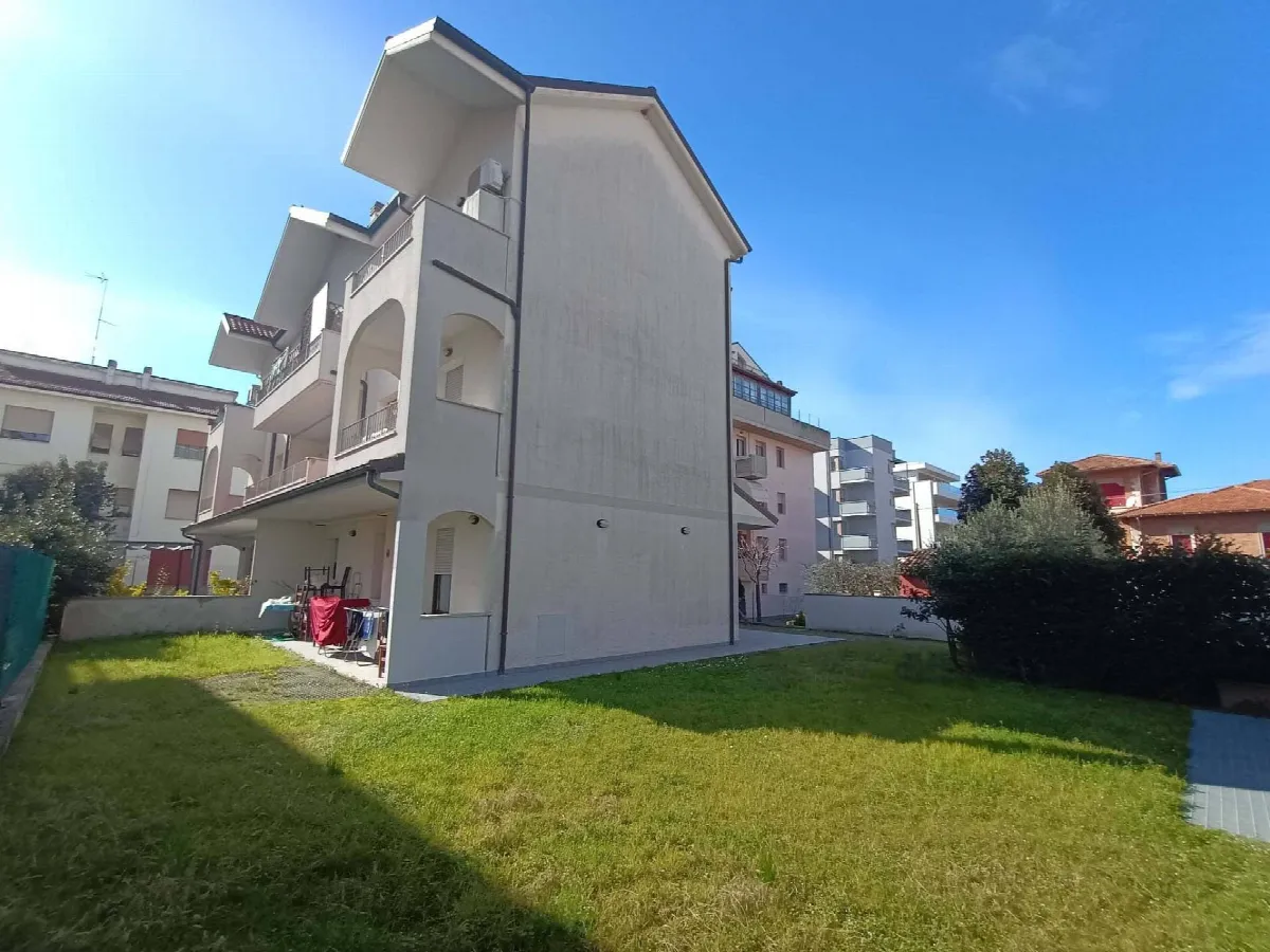 Appartamento in vendita a Fano, Licei - foto 1