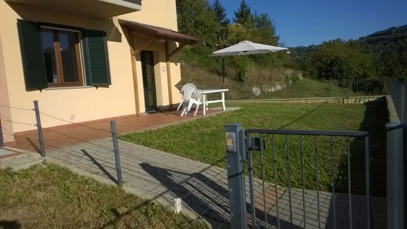 Appartamento indipendente in vendita a Castel San Niccolò - foto 2