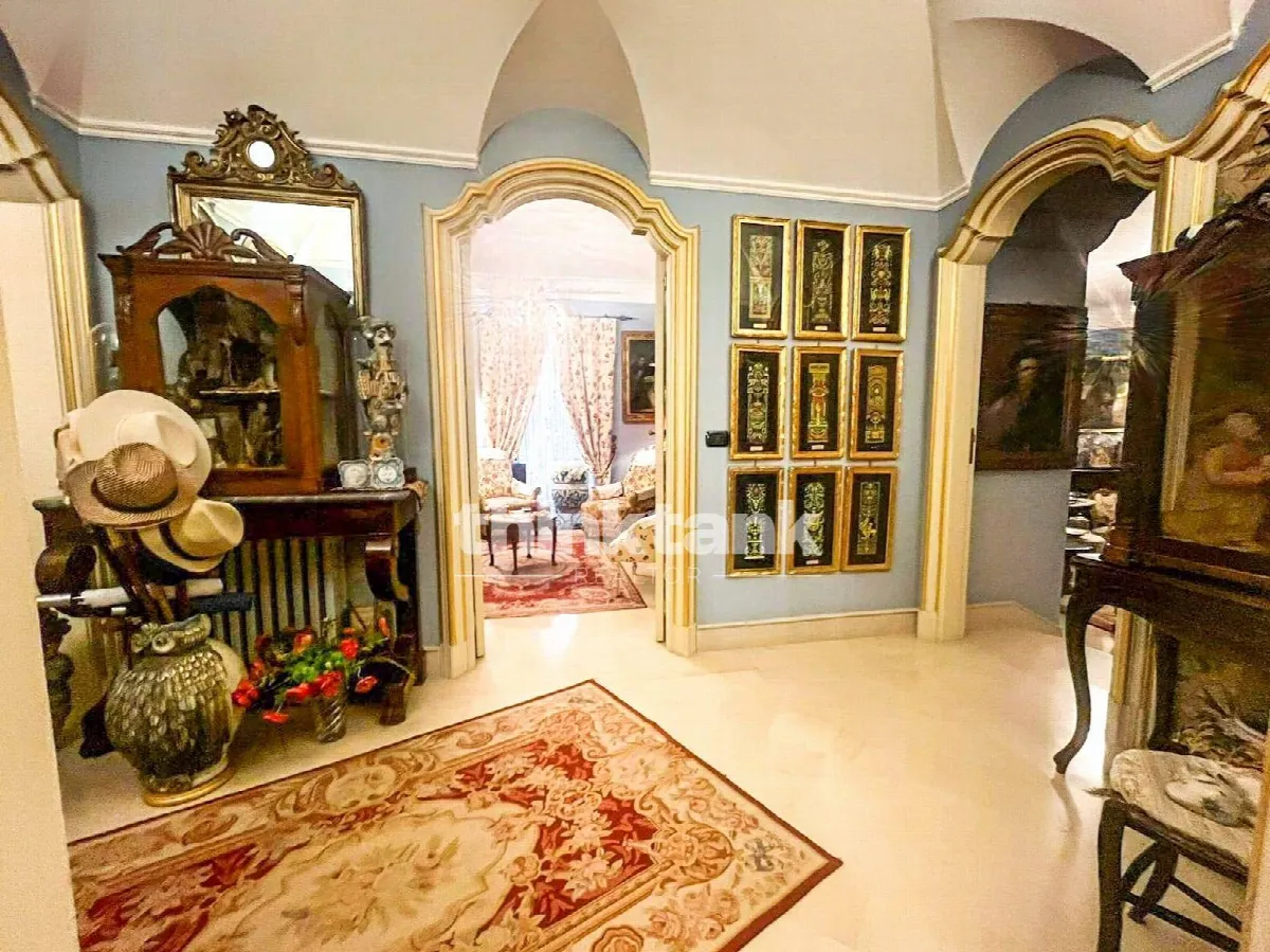Appartamento indipendente in vendita a Caltagirone - foto 4