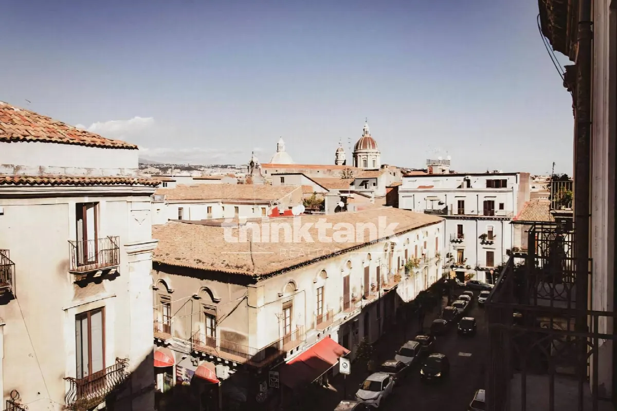 Appartamento in vendita a Catania, Zona centro - foto 1