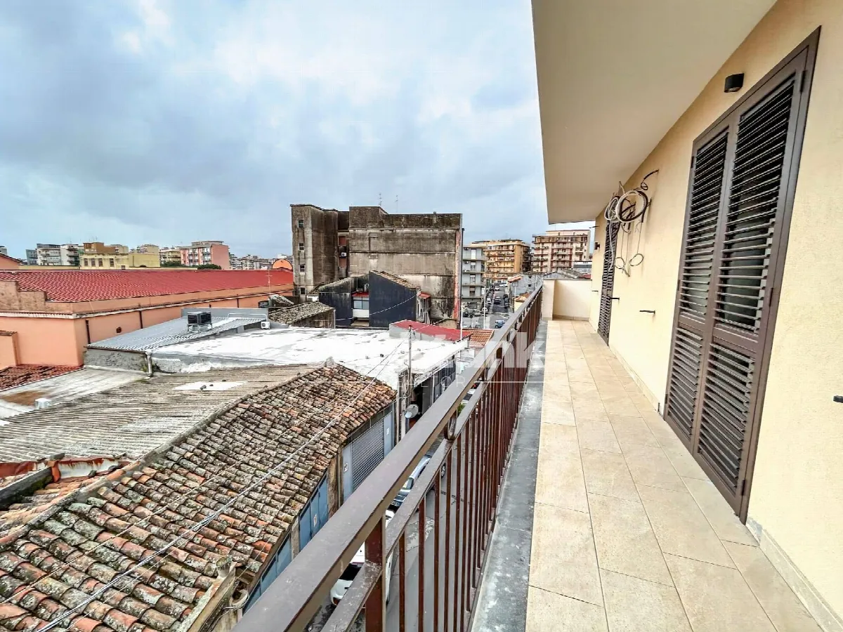 Appartamento in vendita a Catania, Borgo,Sanzio,Beccaria,Lanza,Cibali - foto 6