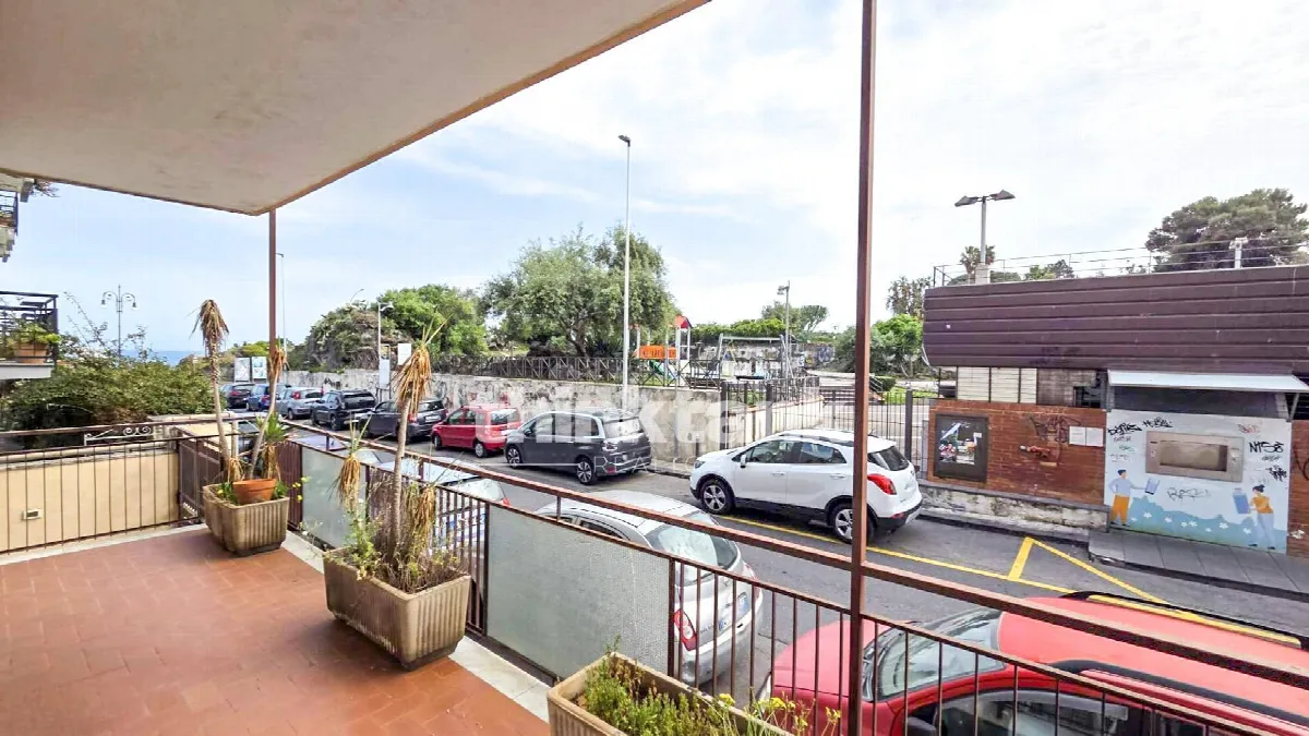 Appartamento in vendita a Aci Castello - foto 2