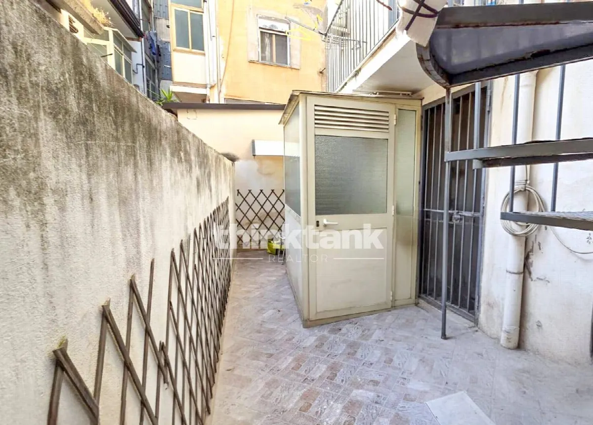 Appartamento indipendente in vendita a Catania, Vulcania,Caronda,Lincoln,Imbriani,Province - foto 4