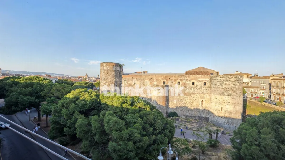 Appartamento in vendita a Catania, Zona centro - foto 1