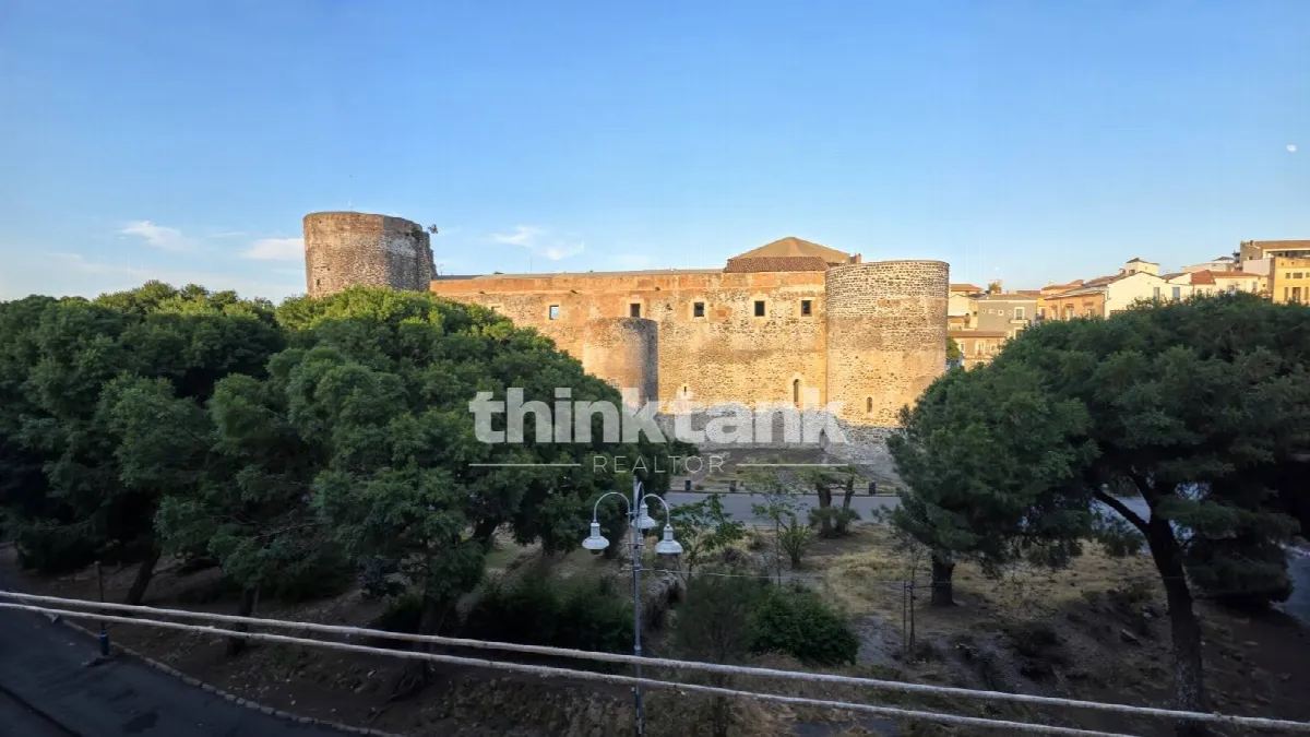 Appartamento in vendita a Catania, Zona centro - foto 2