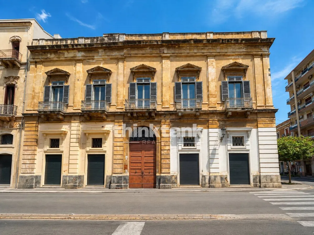 Appartamento in vendita a Catania, Centro Storico,Umberto,Etnea,Dante,Stesico - foto 2