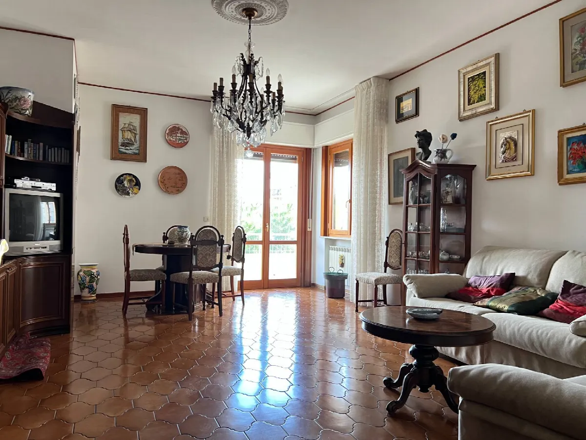 Appartamento in vendita a Savona, Mongrifone - foto 2