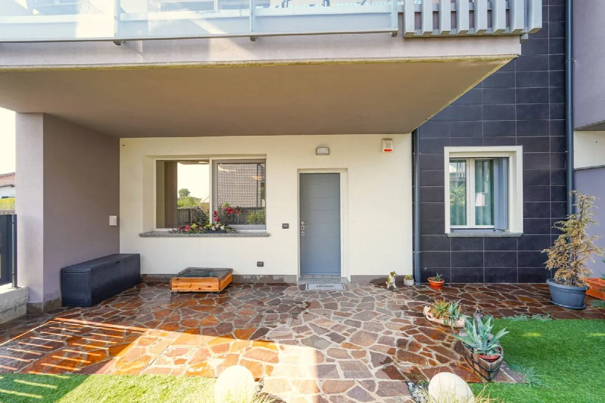 Appartamento in villa in vendita a Bonate Sotto - foto 1